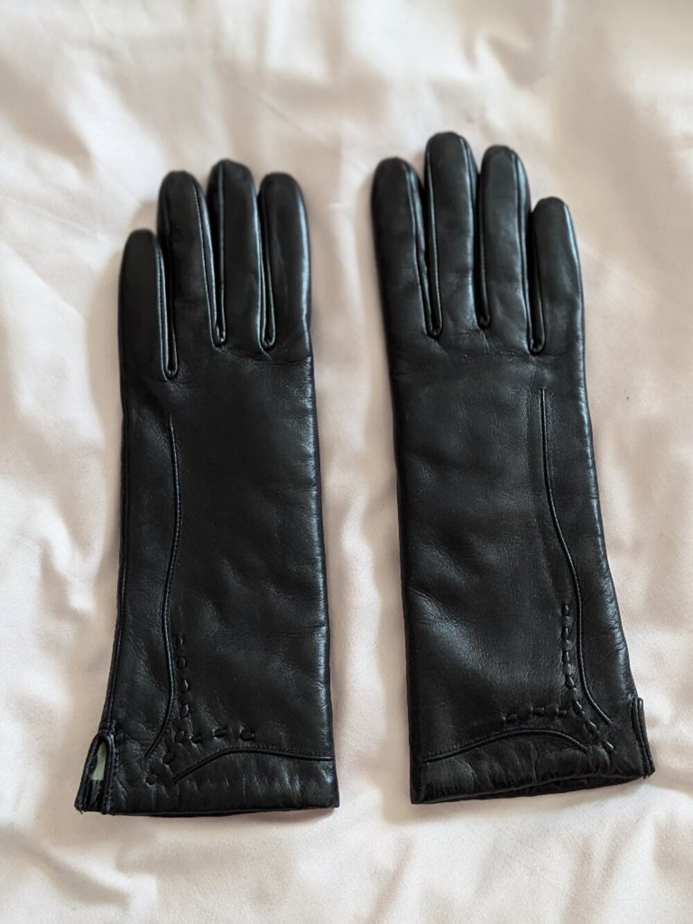 Black Stitched Leather Gloves Size 7 Made Hungary